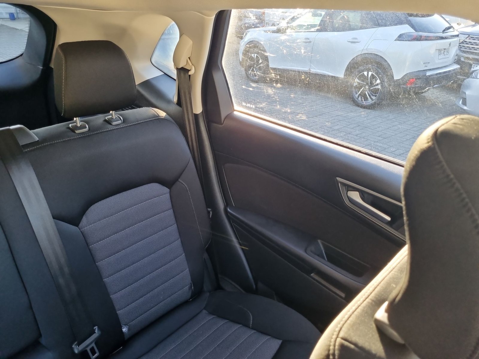 Ford EDGE 2.0 AUT 2018 - Imagen 14 de 20