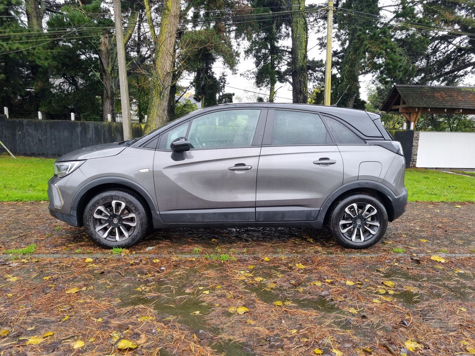Opel CROSSLAND 1.2 AUT 2023 - Imagen 13 de 20