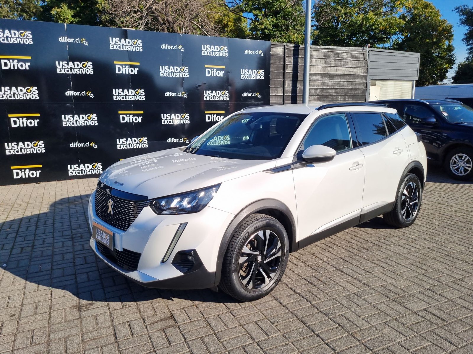 Peugeot 2008 ALLURE 1.2 2021 - Imagen 4 de 20