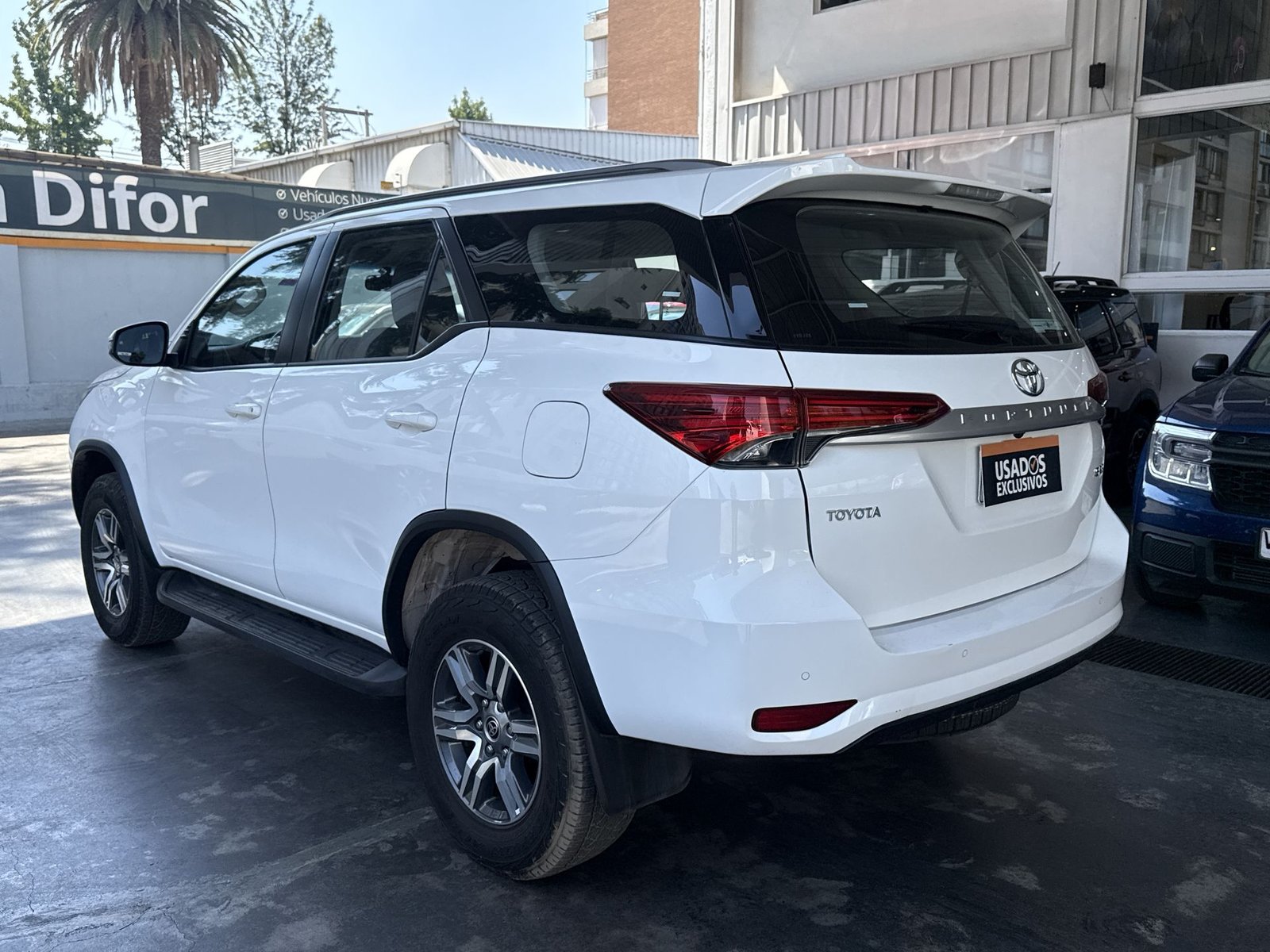 Toyota FORTUNER SRV 2.7 AUT 2023 - Imagen 6 de 20