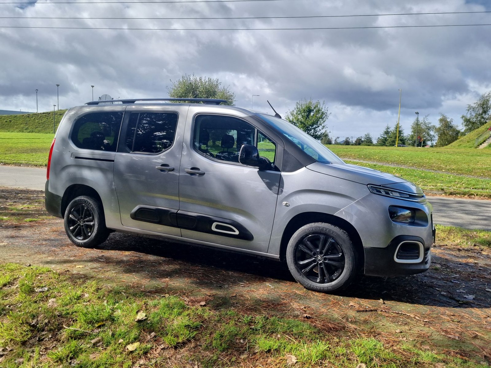 Citroen BERLINGO NEW BERLINGO 3 1.5 AUT 2023 - Imagen 7 de 20