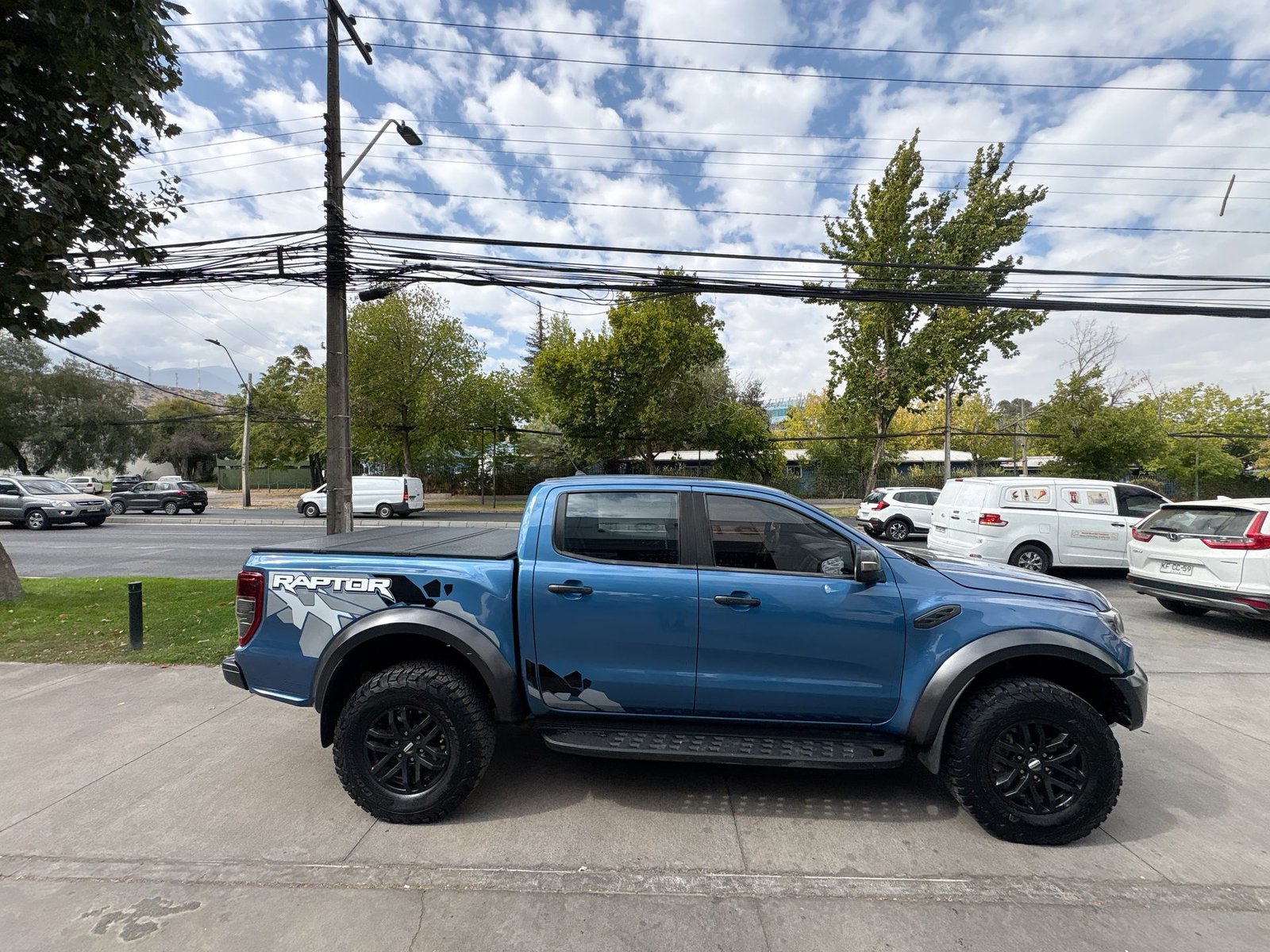Ford RANGER RAPTOR 4X4 2.0 AUT 2023 - Imagen 9 de 20