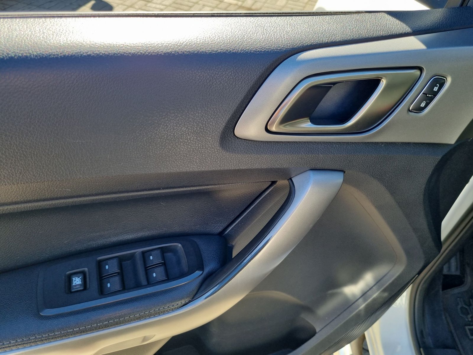 Ford RANGER DCAB XLT 3.2 2023 - Imagen 19 de 20