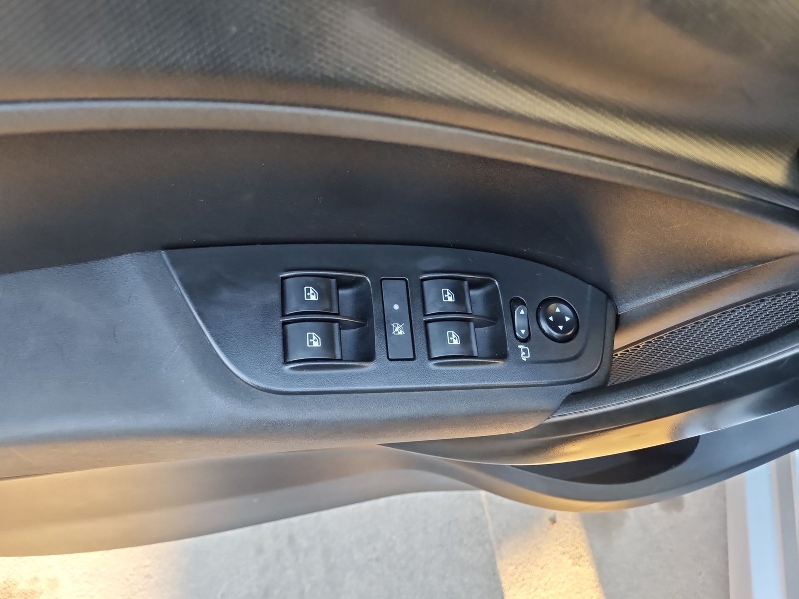 Fiat CRONOS DRIVE 1.8 AUT 2022 - Imagen 19 de 20
