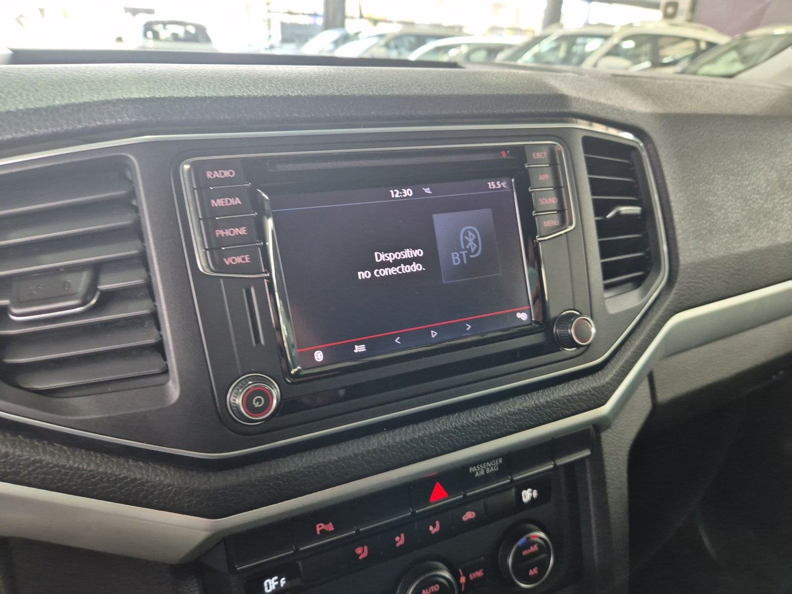 Volkswagen AMAROK HIGHLINE 4X4 2.0 AUT 2021 - Imagen 20 de 20