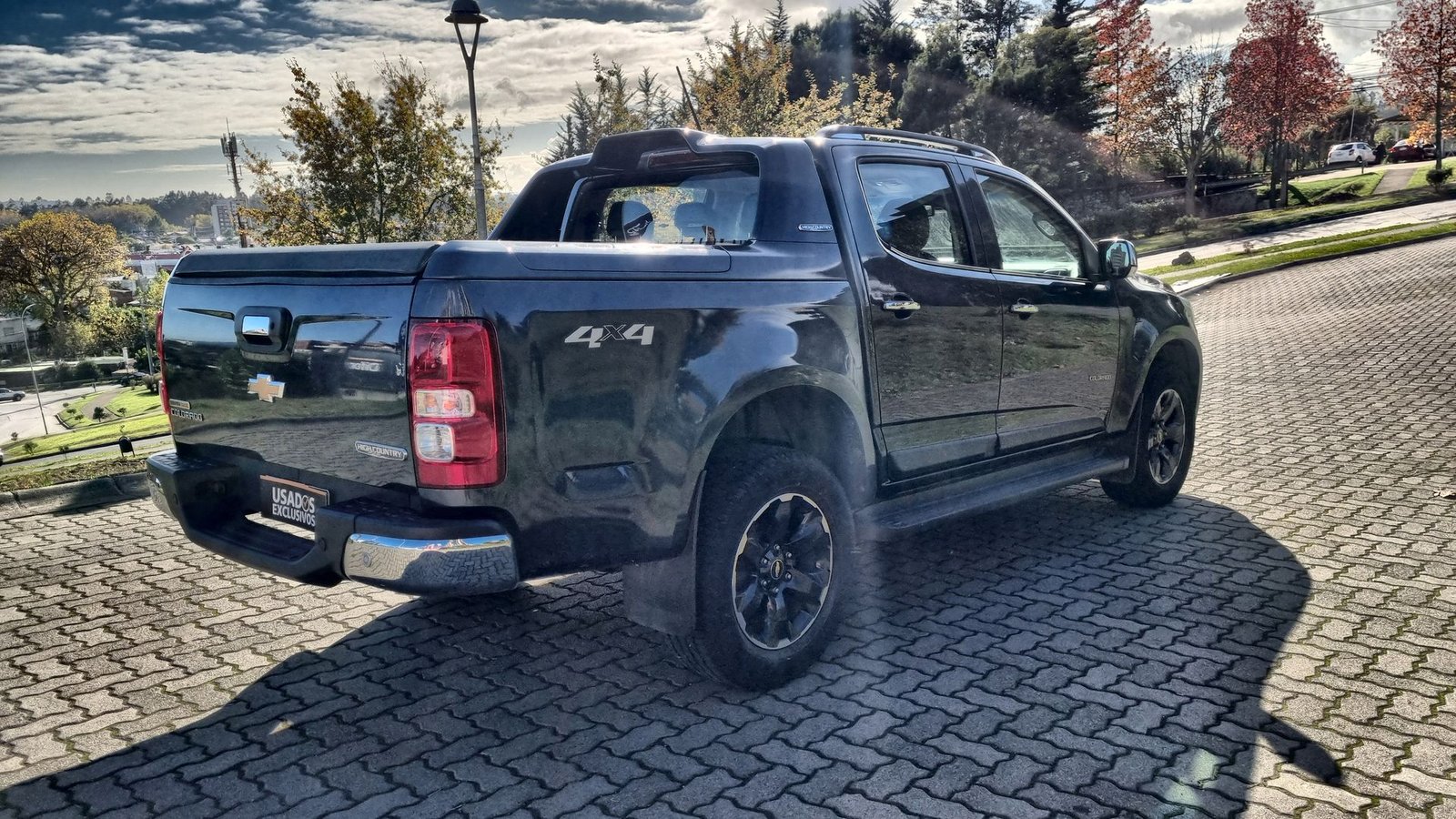 Chevrolet COLORADO DCAB 4X4 2.8 AT 2023 - Imagen 11 de 20