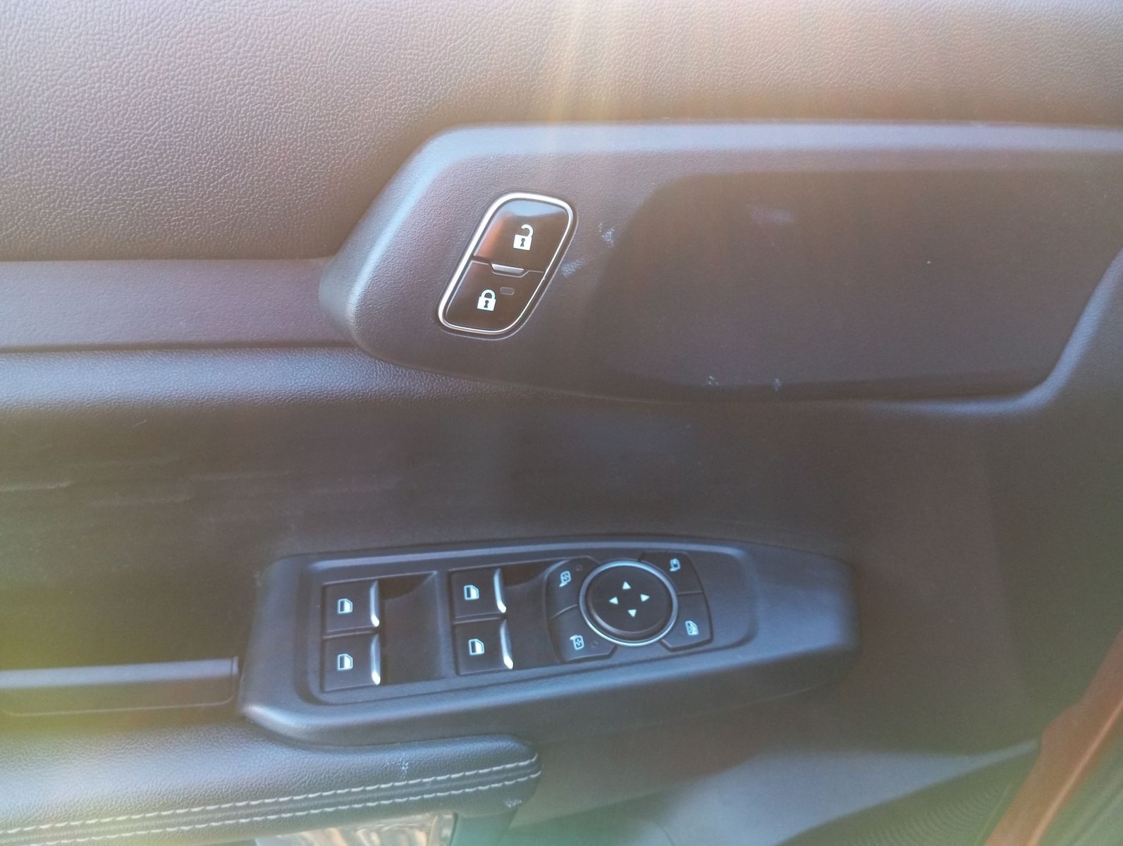 Ford RANGER XLT 4X4 2.0 2024 - Imagen 19 de 20