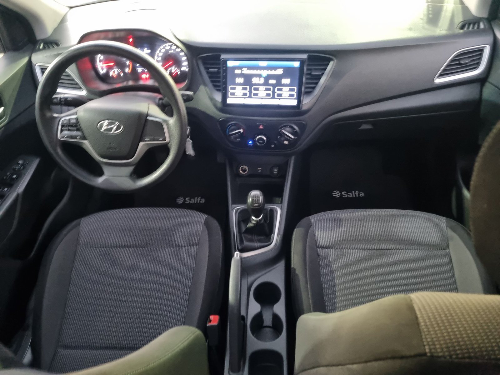 Hyundai ACCENT HCI 1.4 2021 - Imagen 10 de 15