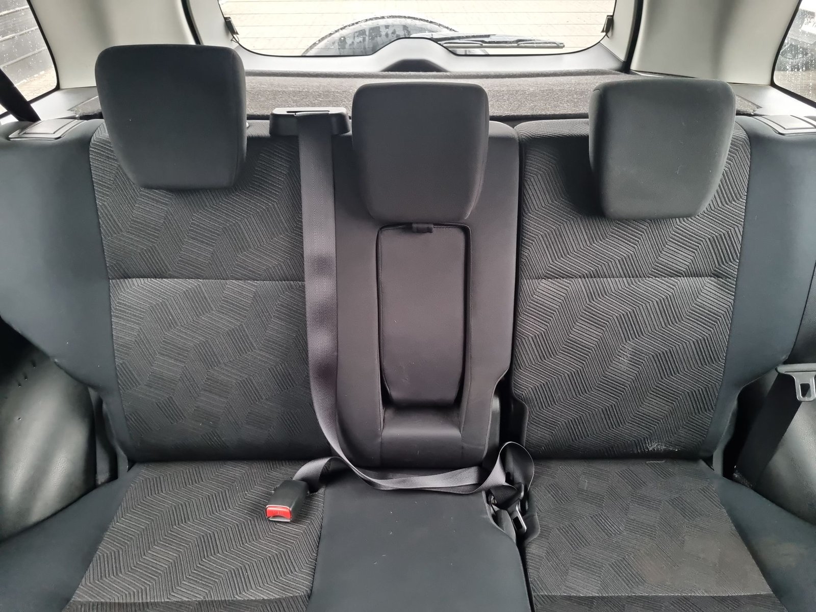Suzuki GRAND NOMADE GLX 2.4 2019 - Imagen 13 de 15