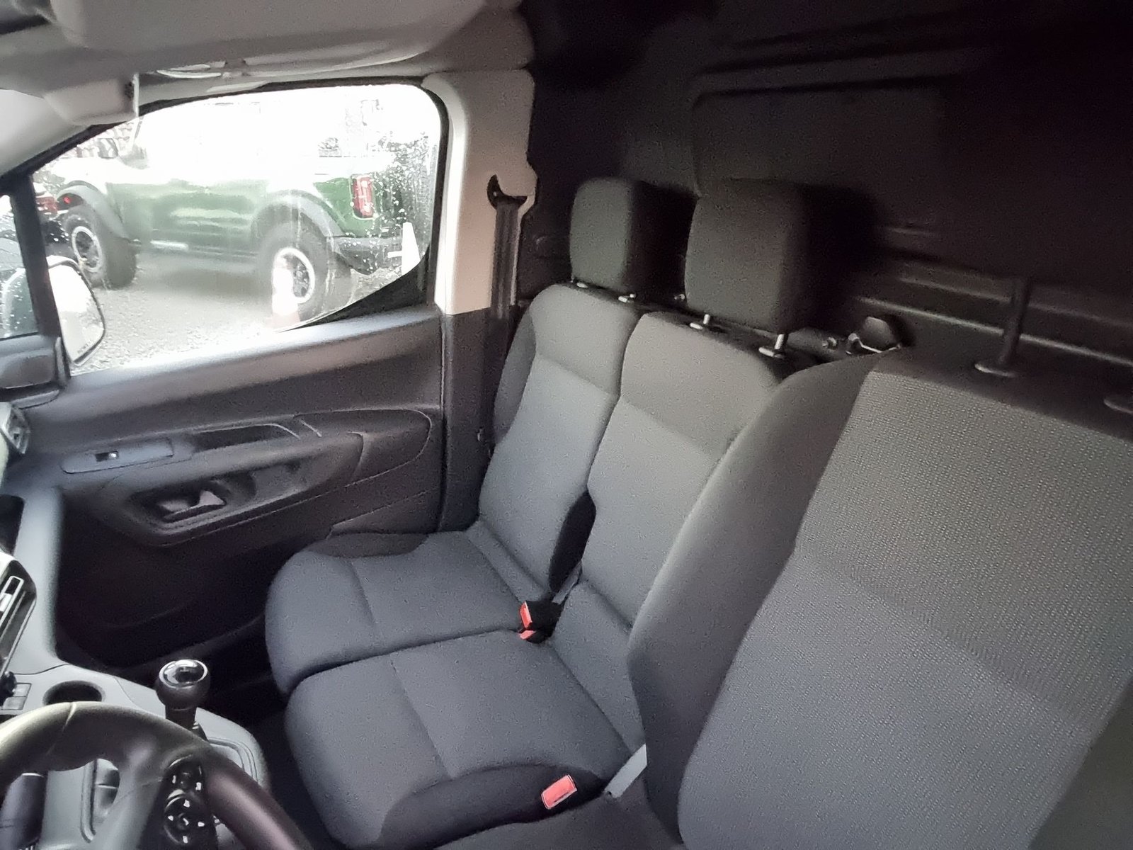 Opel COMBO HDI 92 L1 5P 1.6 2021 - Imagen 12 de 15