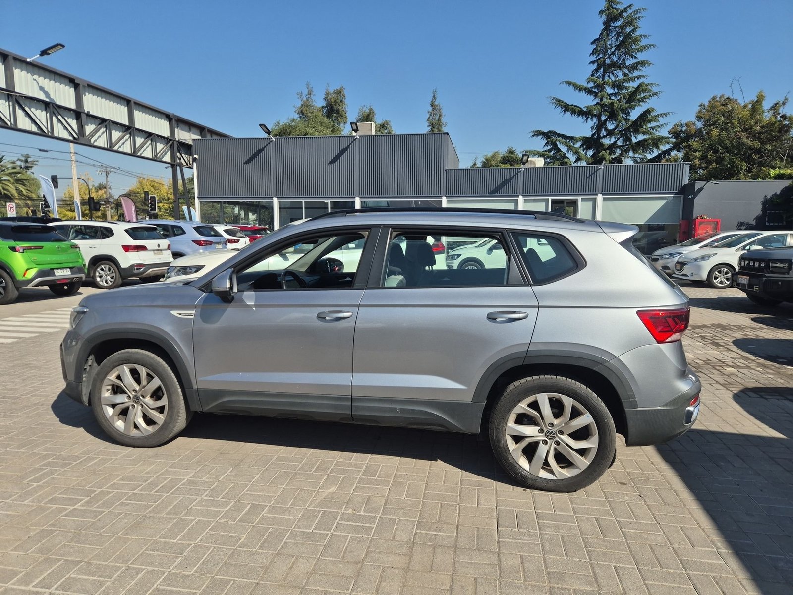 Volkswagen TAOS TSI 1.4 AT 2022 - Imagen 6 de 20