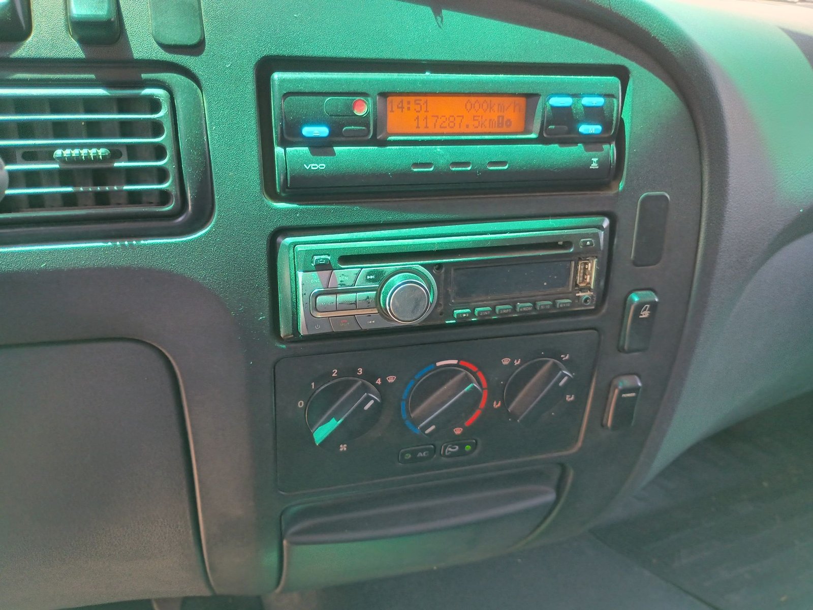 Mercedes benz ACCELO 1016 37 AT 2021 - Imagen 14 de 16