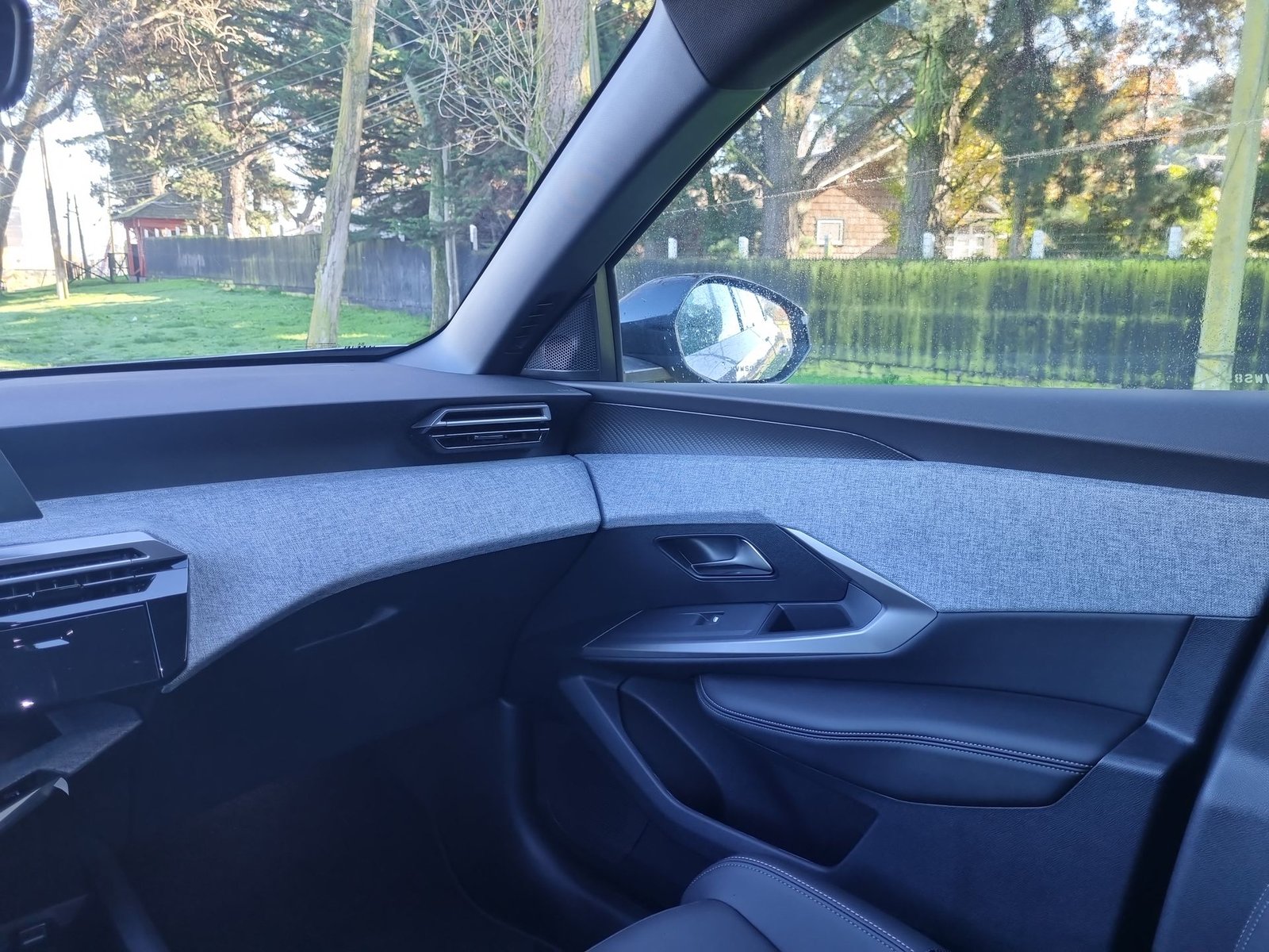 Peugeot 3008 ALLURE 1.2 AUT 2026 - Imagen 19 de 20