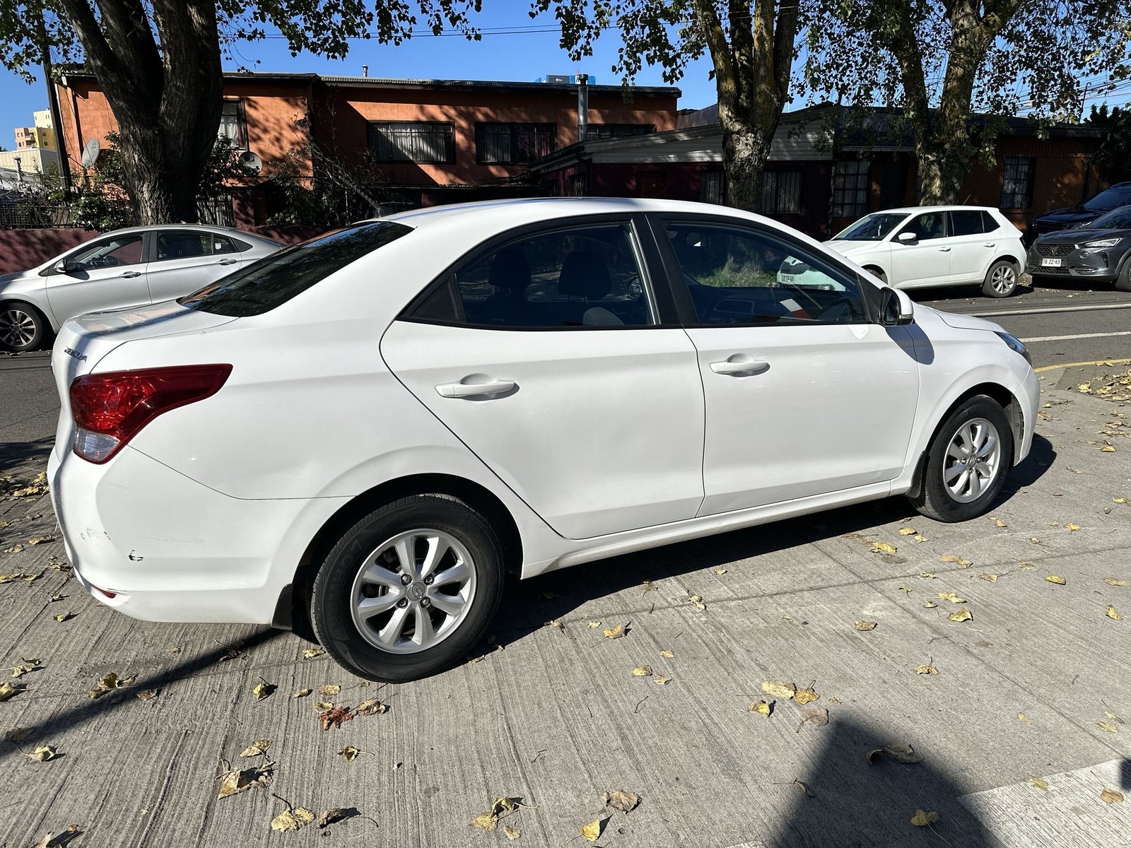 Hyundai VERNA CB 1.4 2021 - Imagen 11 de 20
