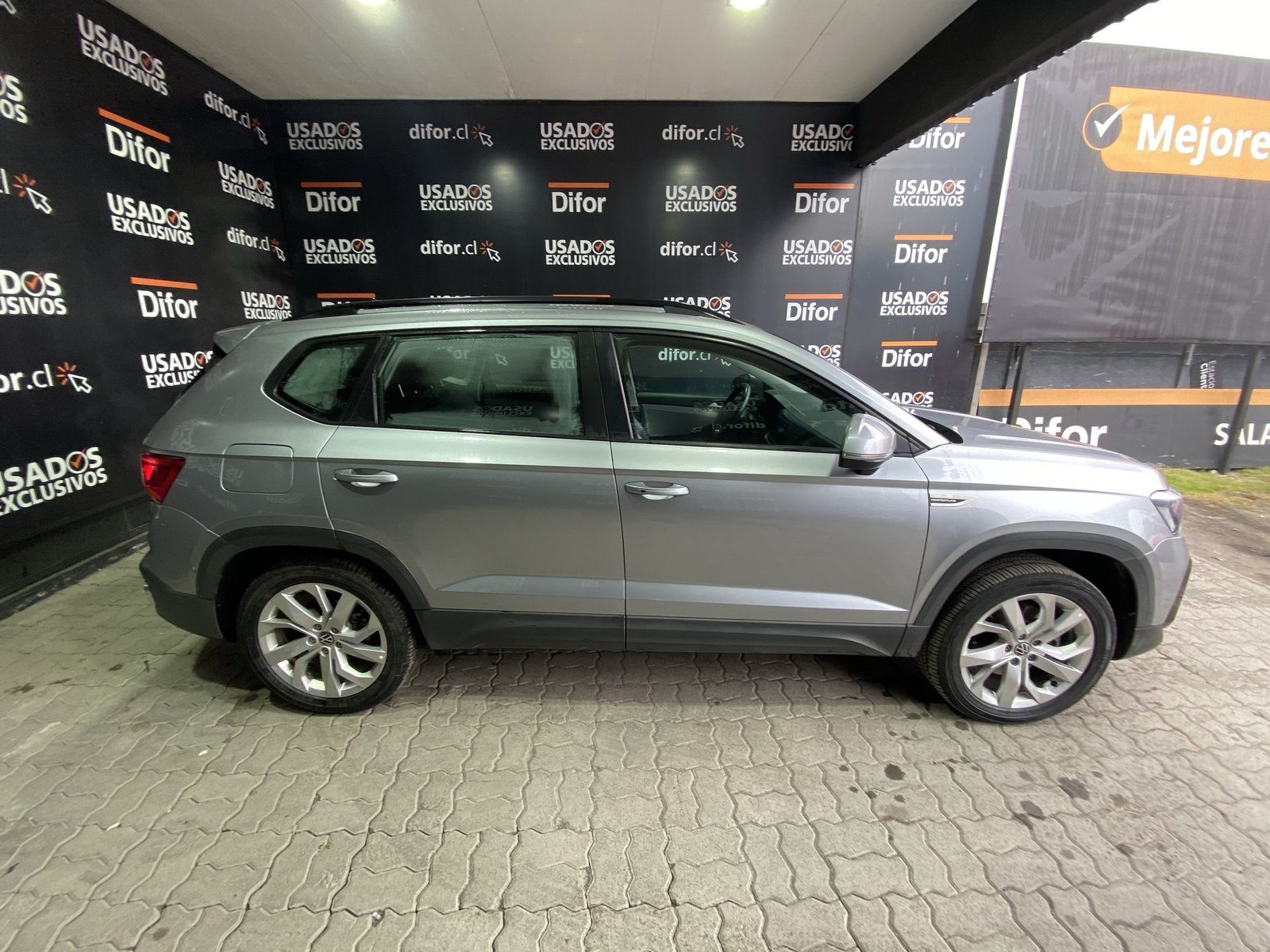 Volkswagen TAOS TSI 1.4 AT 2023 - Imagen 12 de 20
