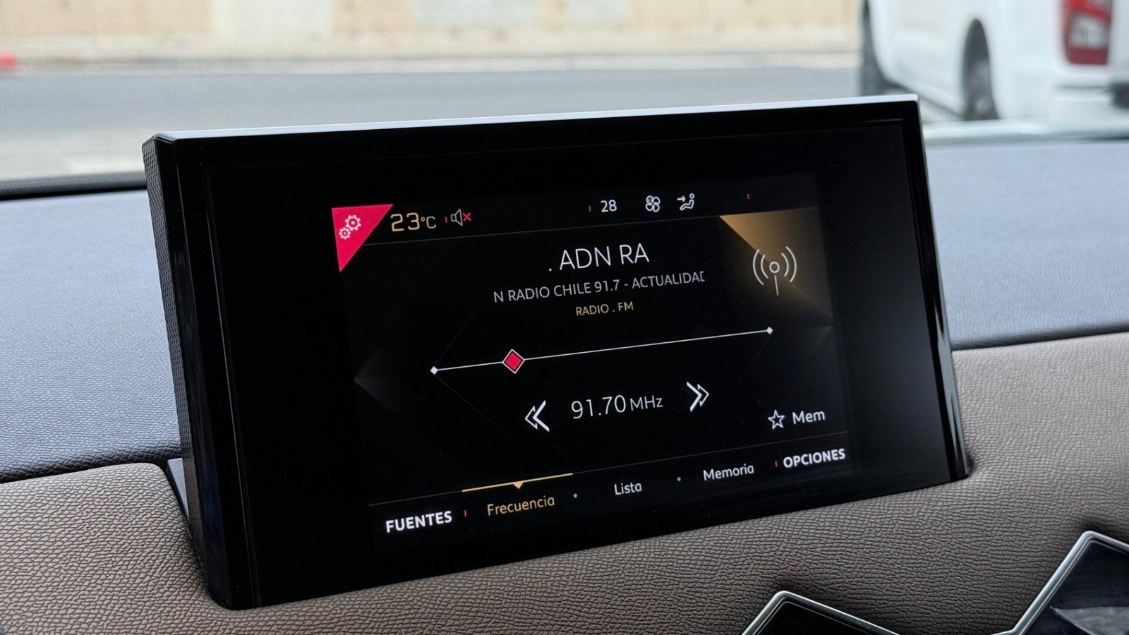 Ds DS3 3 CROSSBACK HDI 1.2 AUT 2021 - Imagen 15 de 20