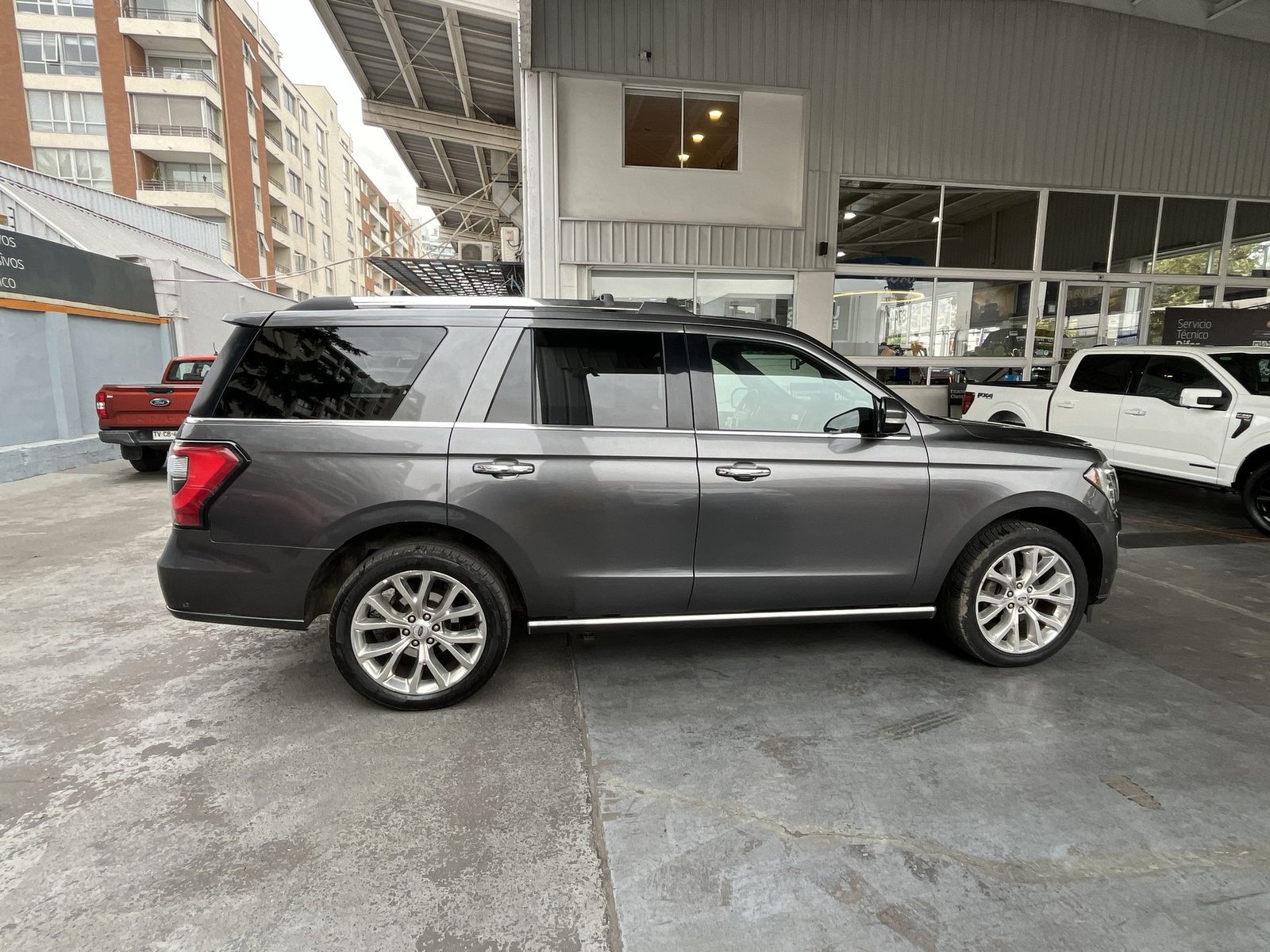 Ford EXPEDITION LTD 4X4 3.5 AUT 2019 - Imagen 9 de 15