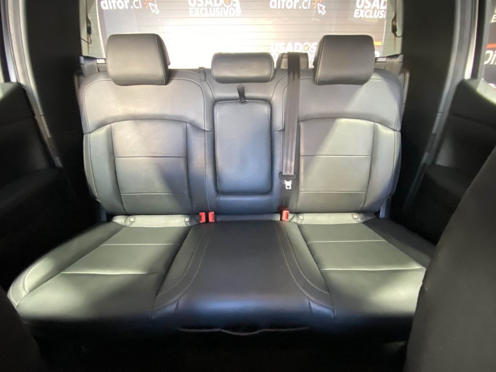Ford RANGER LTD 4X4 3.0 AUT 2025 - Imagen 18 de 20