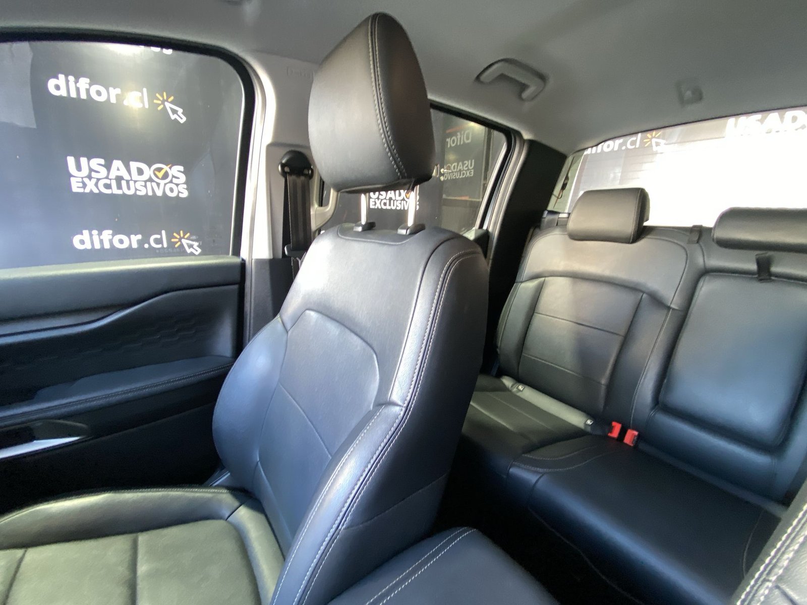 Ford RANGER LTD 4X4 3.0 AUT 2025 - Imagen 17 de 20