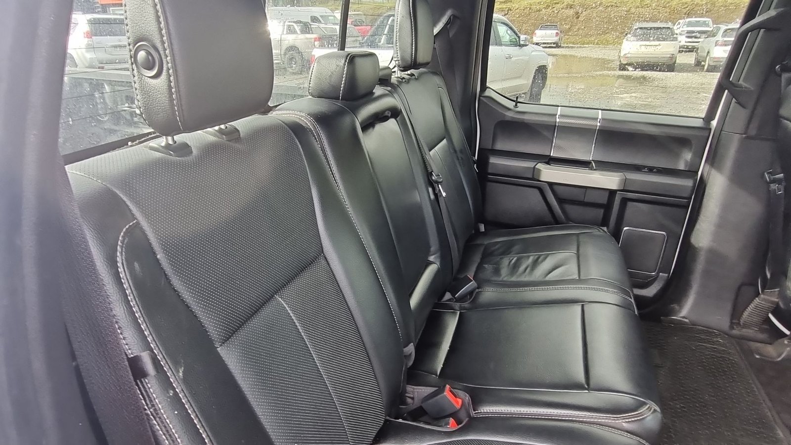 Ford F-150 F150 LARIAT SPORT DCAB 4X4 5.0 AUT 2018 - Imagen 19 de 20