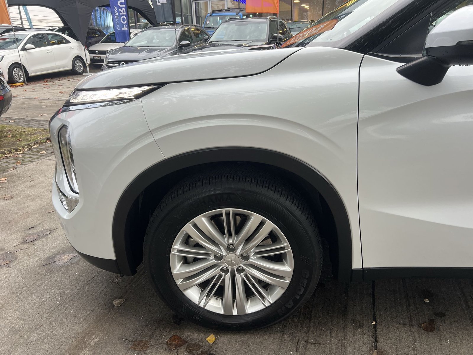 Mitsubishi OUTLANDER GLX 2.5 AUT 2023 - Imagen 18 de 20