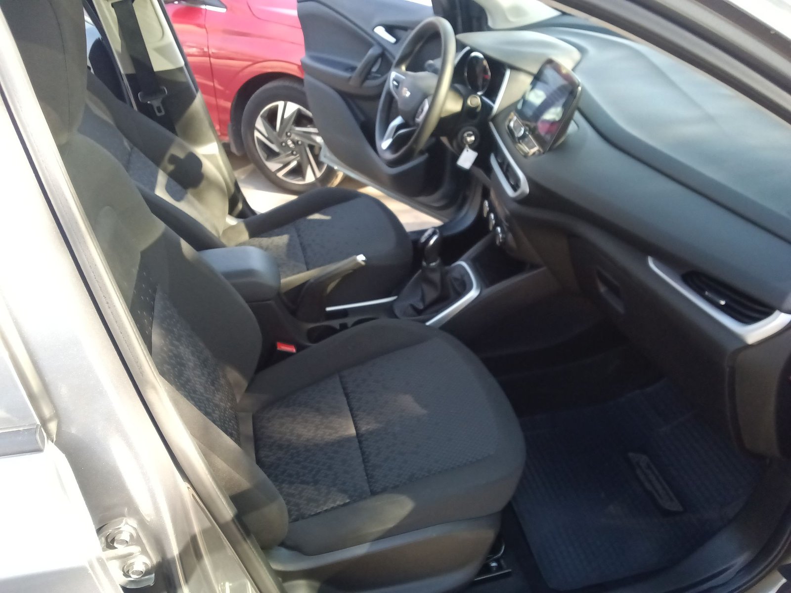 Chevrolet TRACKER 1.2T 2022 - Imagen 11 de 15