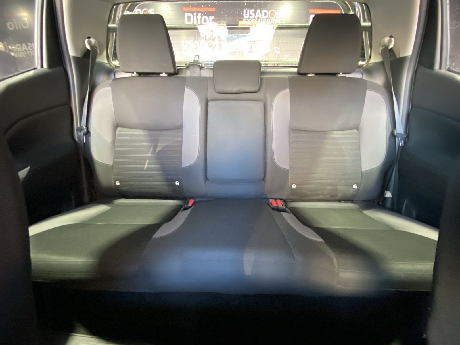 Nissan NAVARA D CAB MT 4X4 2.3 2022 - Imagen 18 de 20