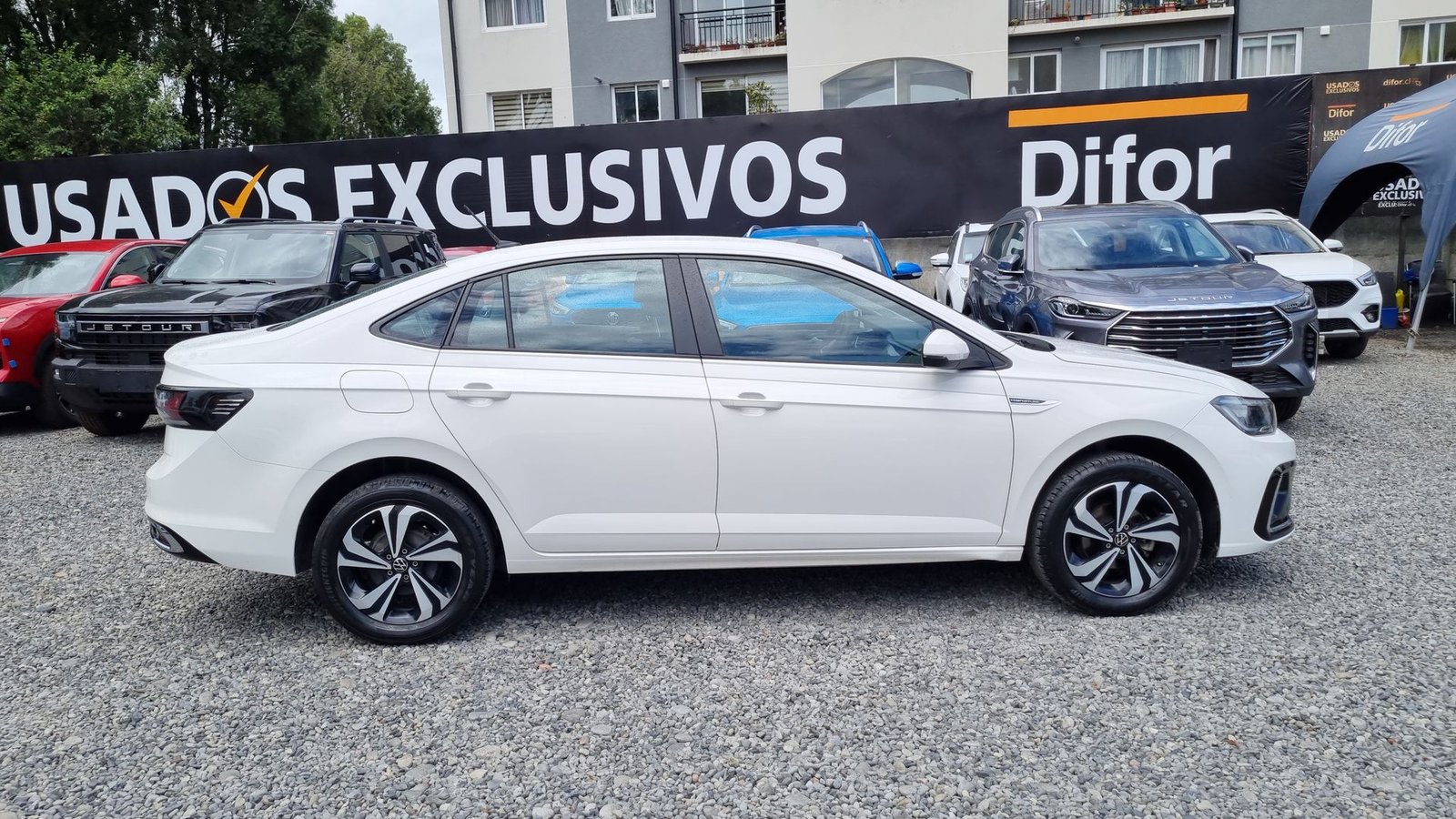 Volkswagen VIRTUS TSI 1.0 AUT 2024 - Imagen 9 de 20