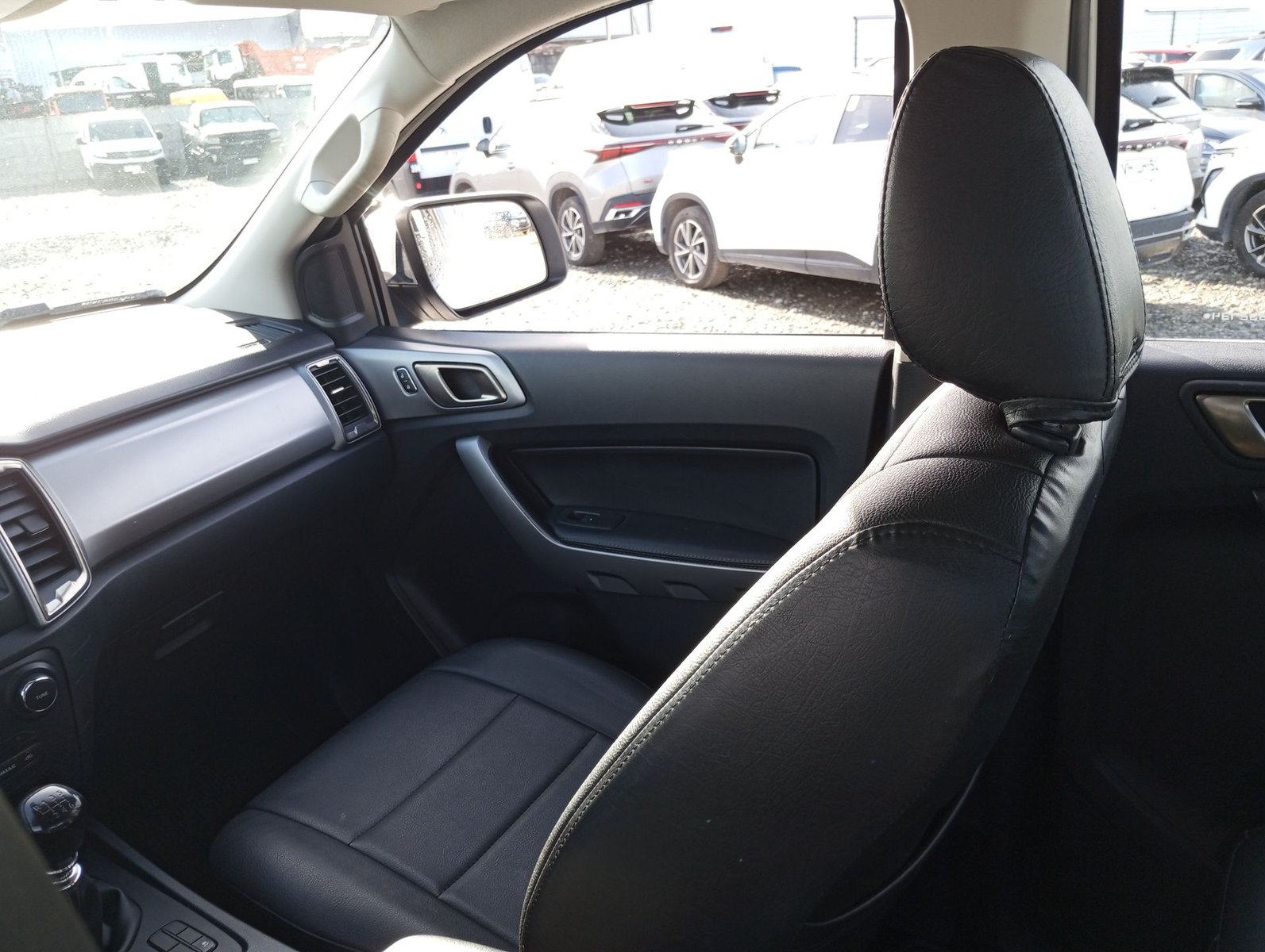 Ford RANGER DCAB XLT 3.2 2023 - Imagen 15 de 15