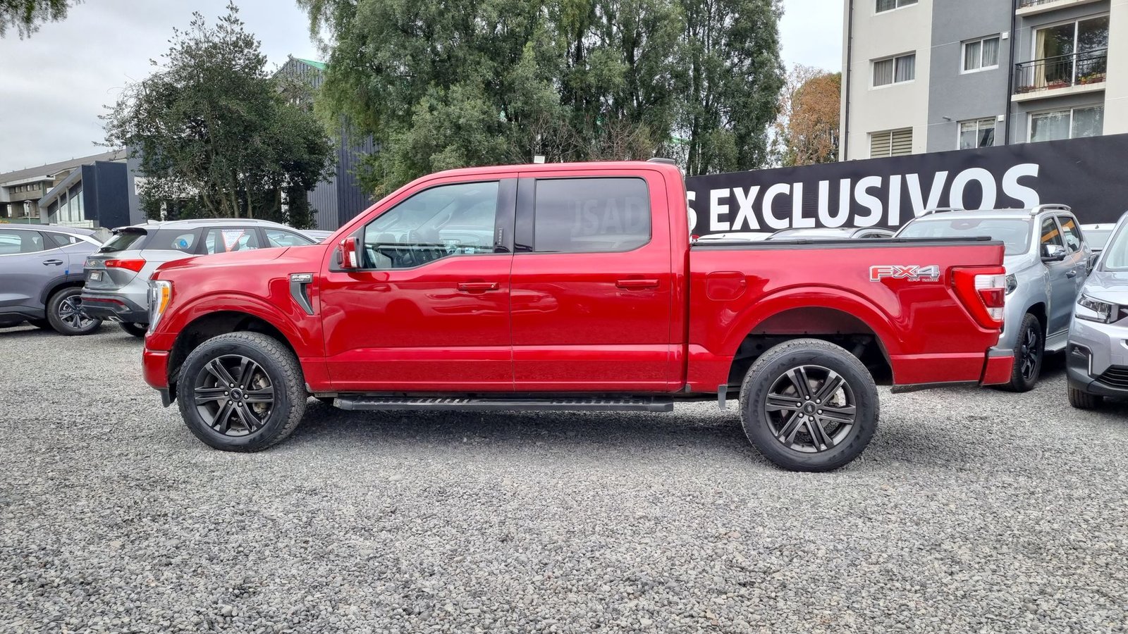 Ford F-150 F150 LARIAT SPORT 4X4 5.0L AUT 2023 - Imagen 5 de 20