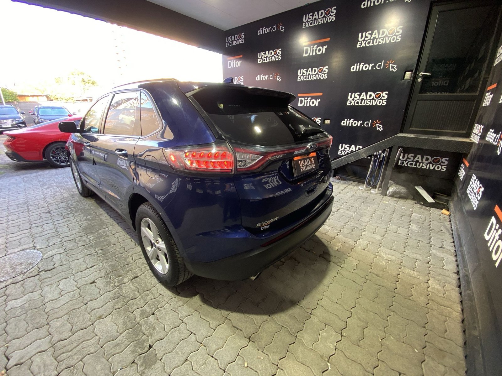 Ford EDGE FWD 2.0 AUT 2017 - Imagen 8 de 20