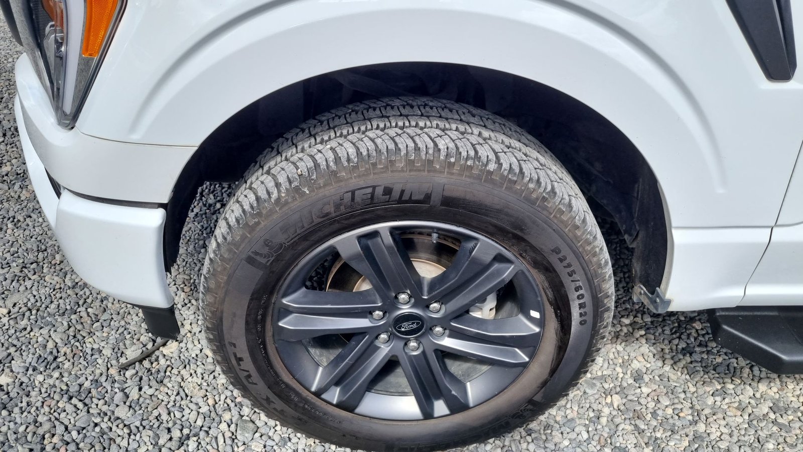 Ford F-150 F150 LARIAT SPORT 4X4 5.0L AUT 2024 - Imagen 18 de 20