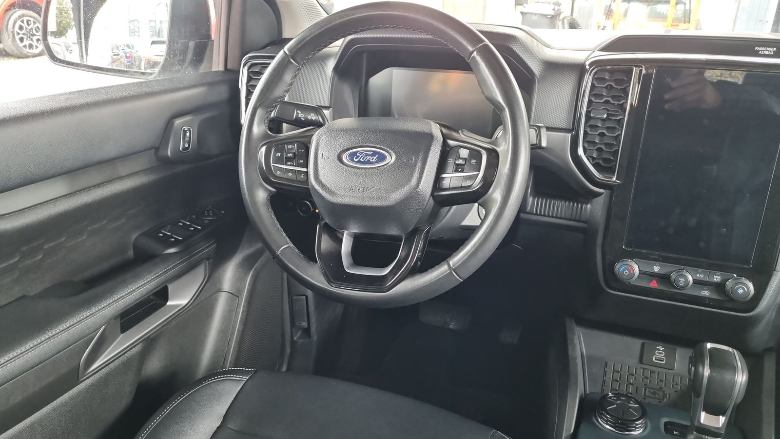 Ford RANGER XLT 4X4 2.0 AUT 2024 - Imagen 17 de 20