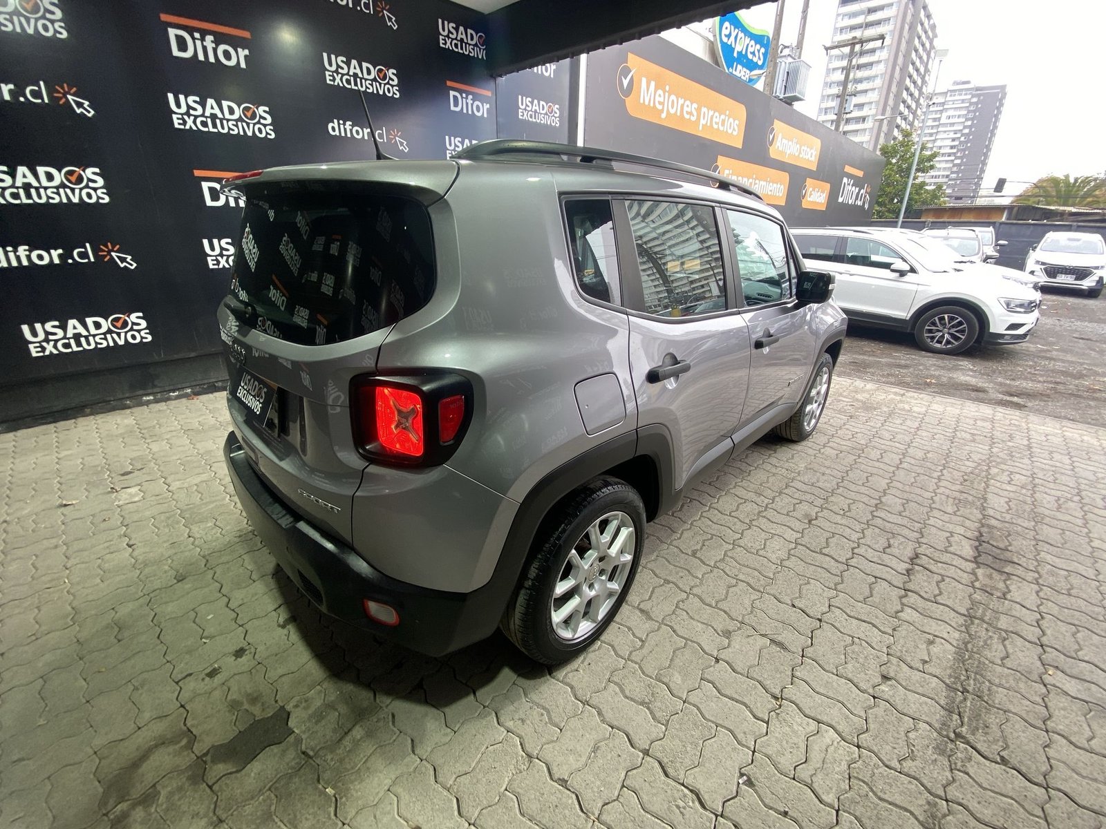 Jeep RENEGADE SPORT LX 1.8 2022 - Imagen 11 de 20
