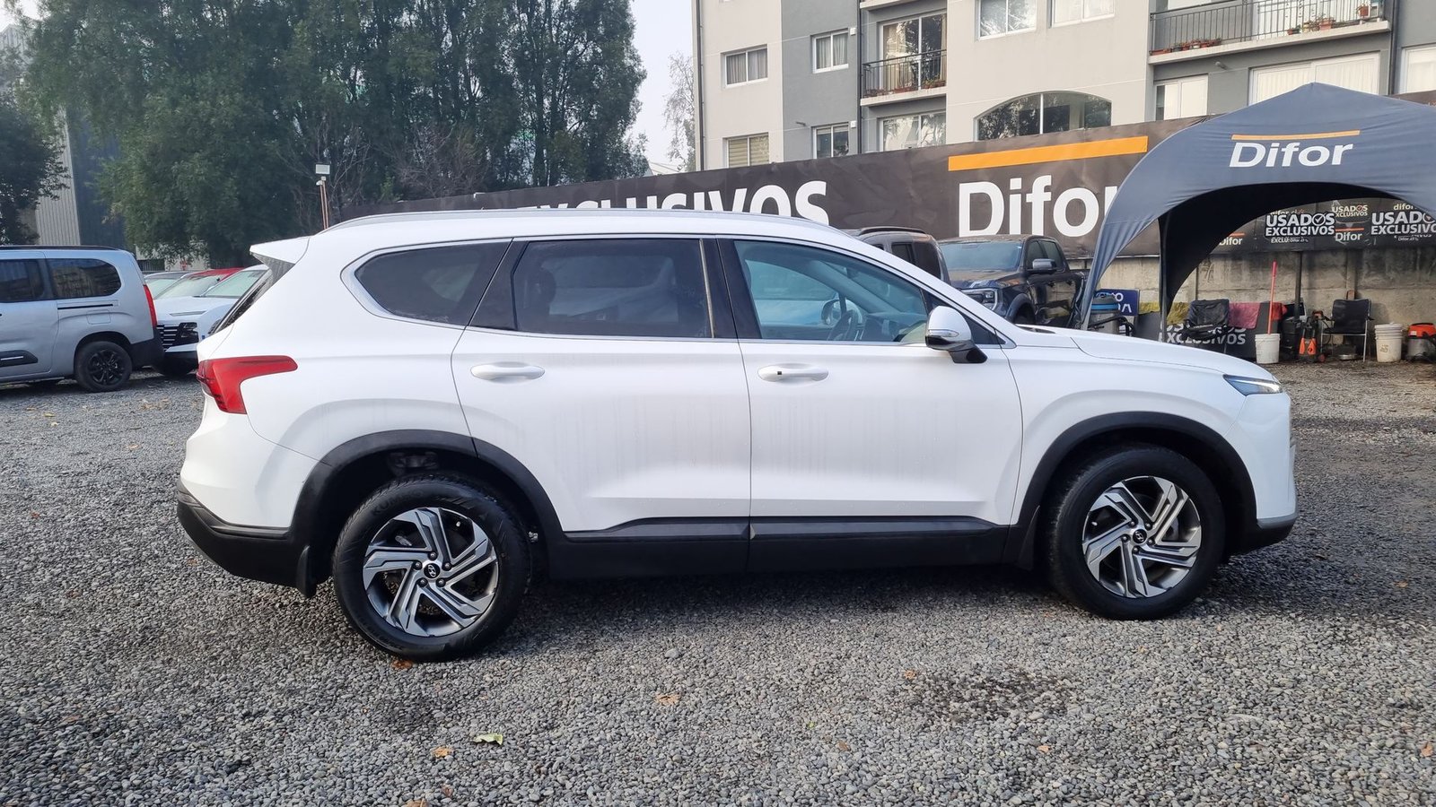 Hyundai SANTA FE MPI 4WD 2.5 AUT 2024 - Imagen 9 de 20