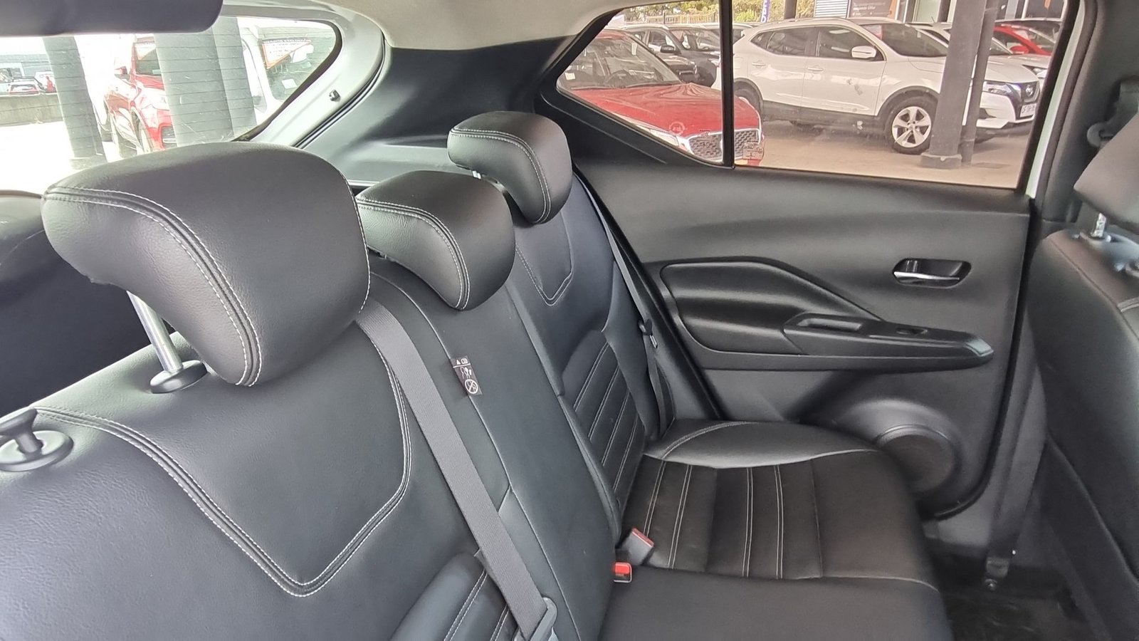 Nissan KICKS 1.6 AT 2021 - Imagen 19 de 20