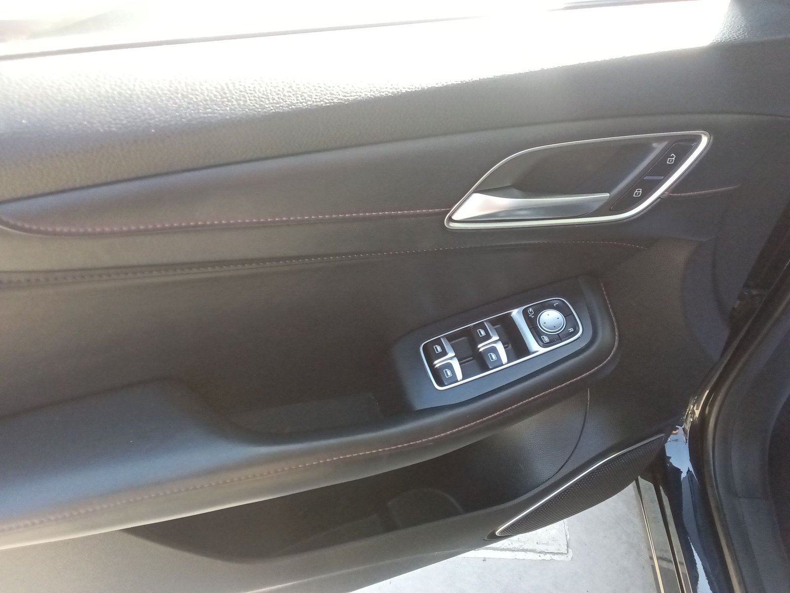 Mg HS 1.5T MT 1.5 2023 - Imagen 19 de 20