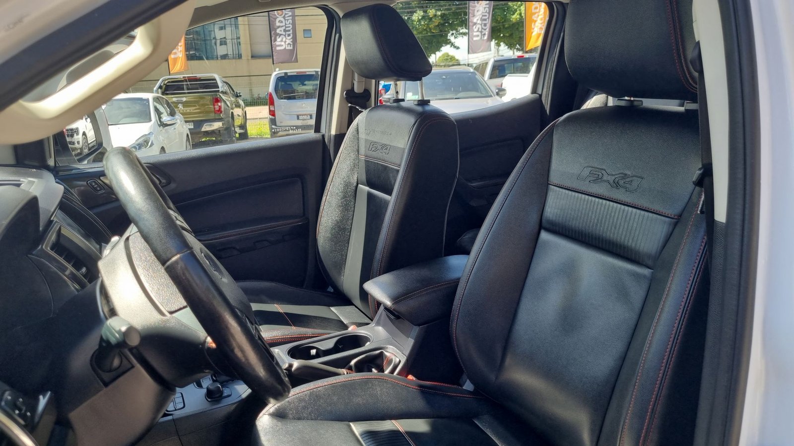 Ford RANGER FX4 4X4 3.2 AT 2023 - Imagen 19 de 20