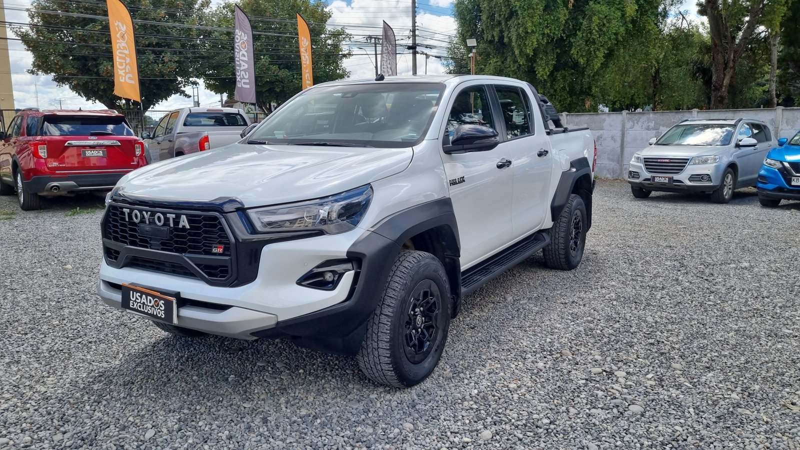 Toyota HILUX DC 4X4 2.8 AUT 2024 - Imagen 4 de 20