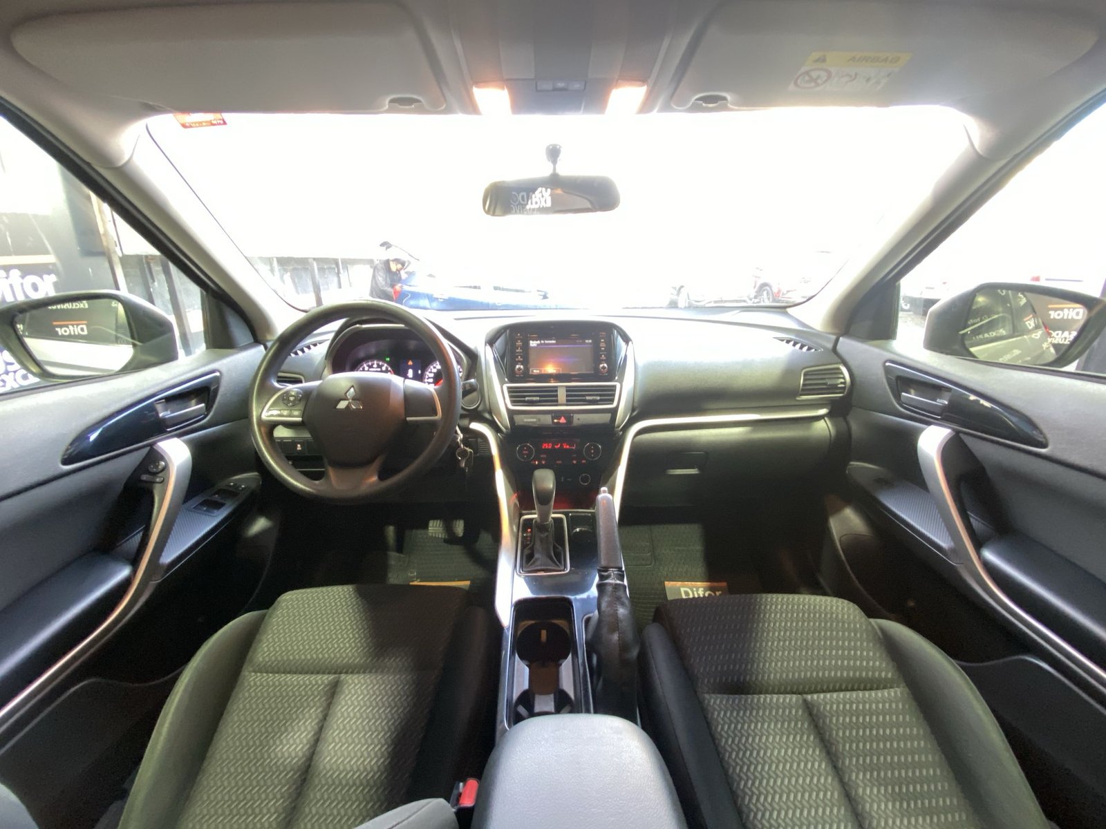 Mitsubishi ECLIPSE CROSS RX 1.5 AUT 2020 - Imagen 14 de 15