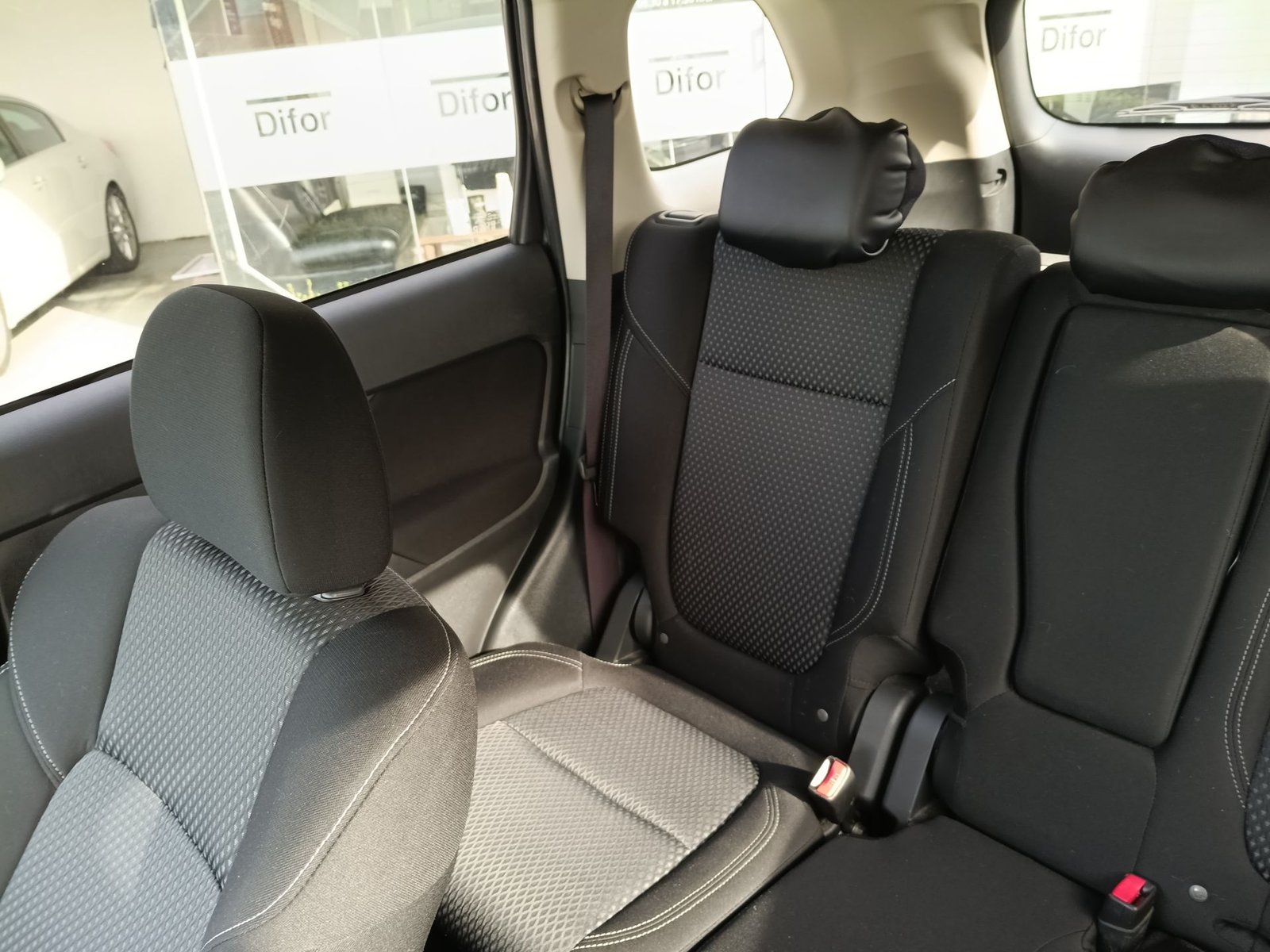 Mitsubishi OUTLANDER 2022 - Imagen 12 de 20