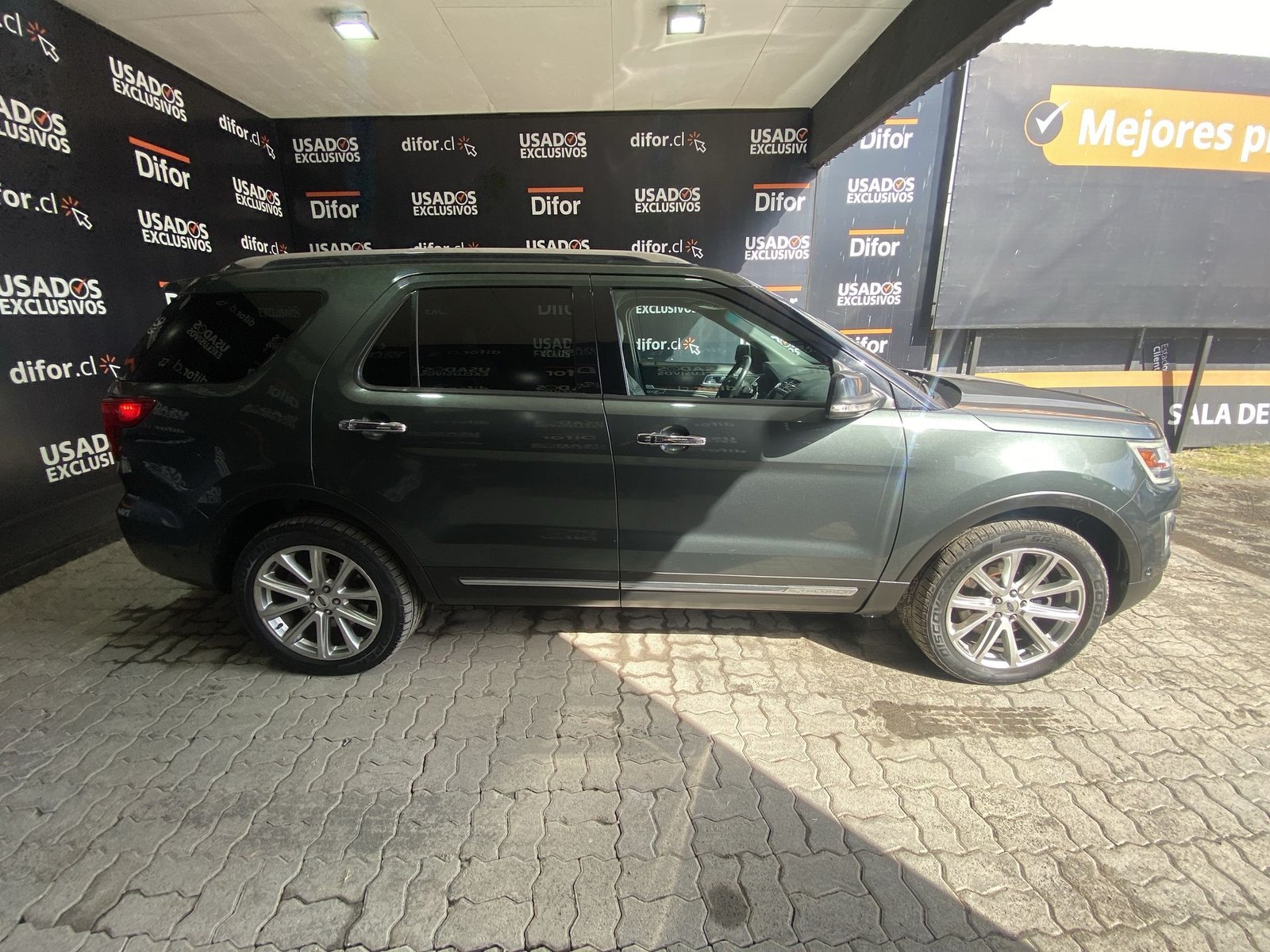 Ford EXPLORER 4X4 3.5 AUT 2017 - Imagen 12 de 20