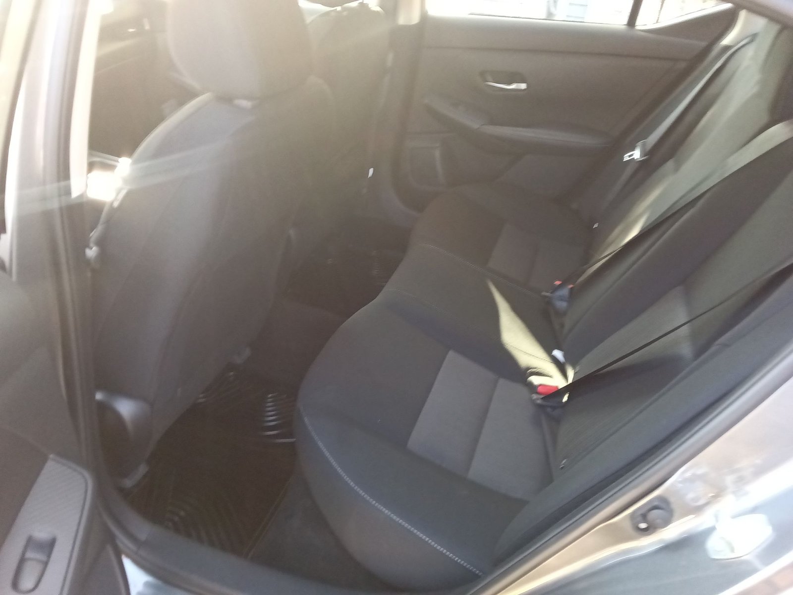 Nissan SENTRA B18 CVT 2.0 AUT 2024 - Imagen 14 de 15