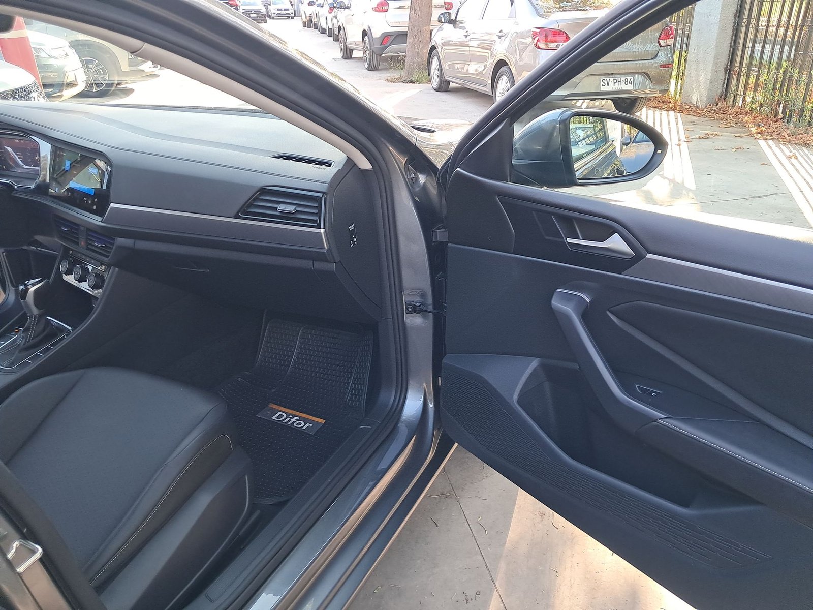 Volkswagen JETTA 4X2 1.4 AUT 2025 - Imagen 11 de 20