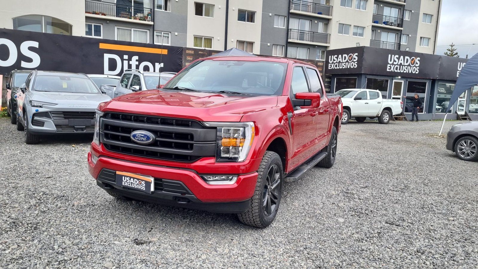 Ford F-150 F150 LARIAT SPORT 4X4 5.0L AUT 2023 - Imagen 4 de 20