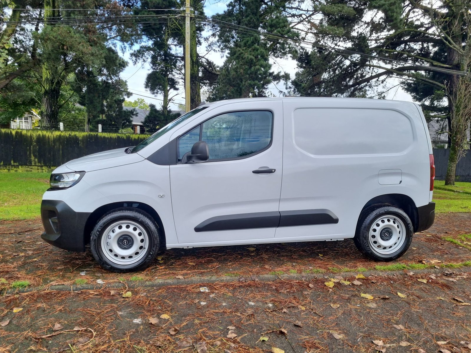 Opel COMBO L1 1.5 2026 - Imagen 12 de 20