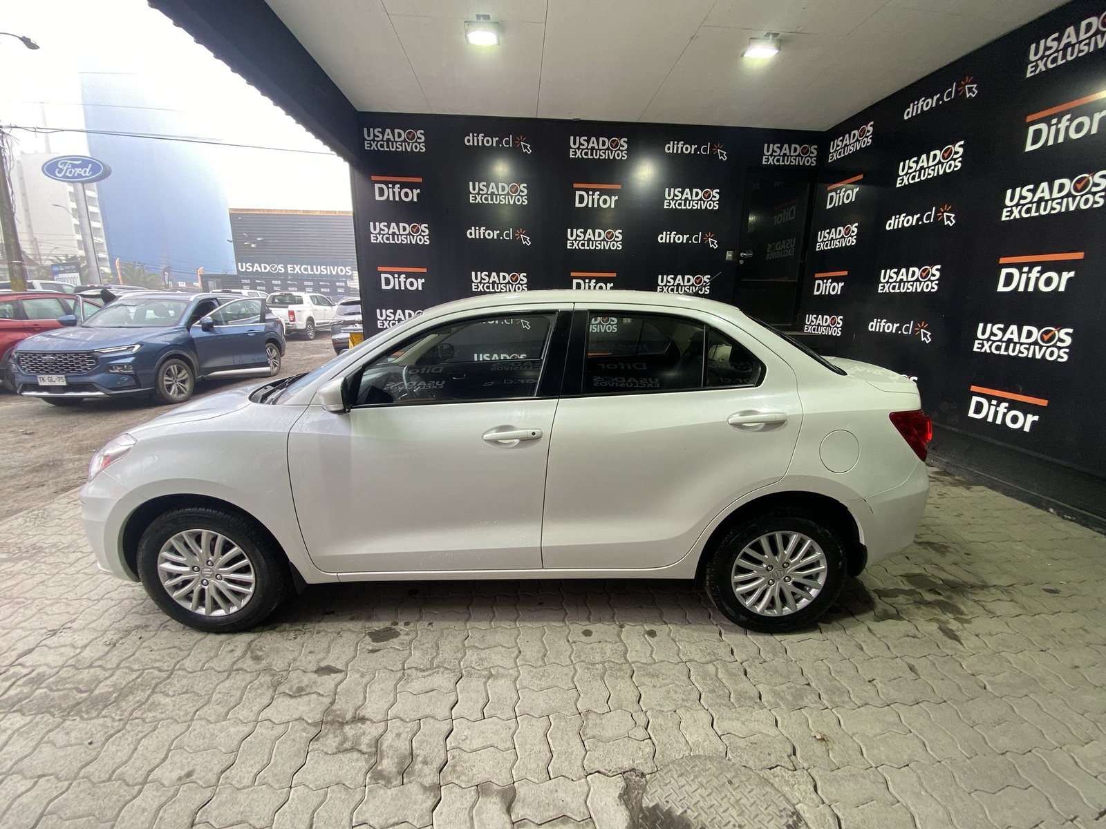 Suzuki DZIRE SEDAN 1.2 2023 - Imagen 6 de 20