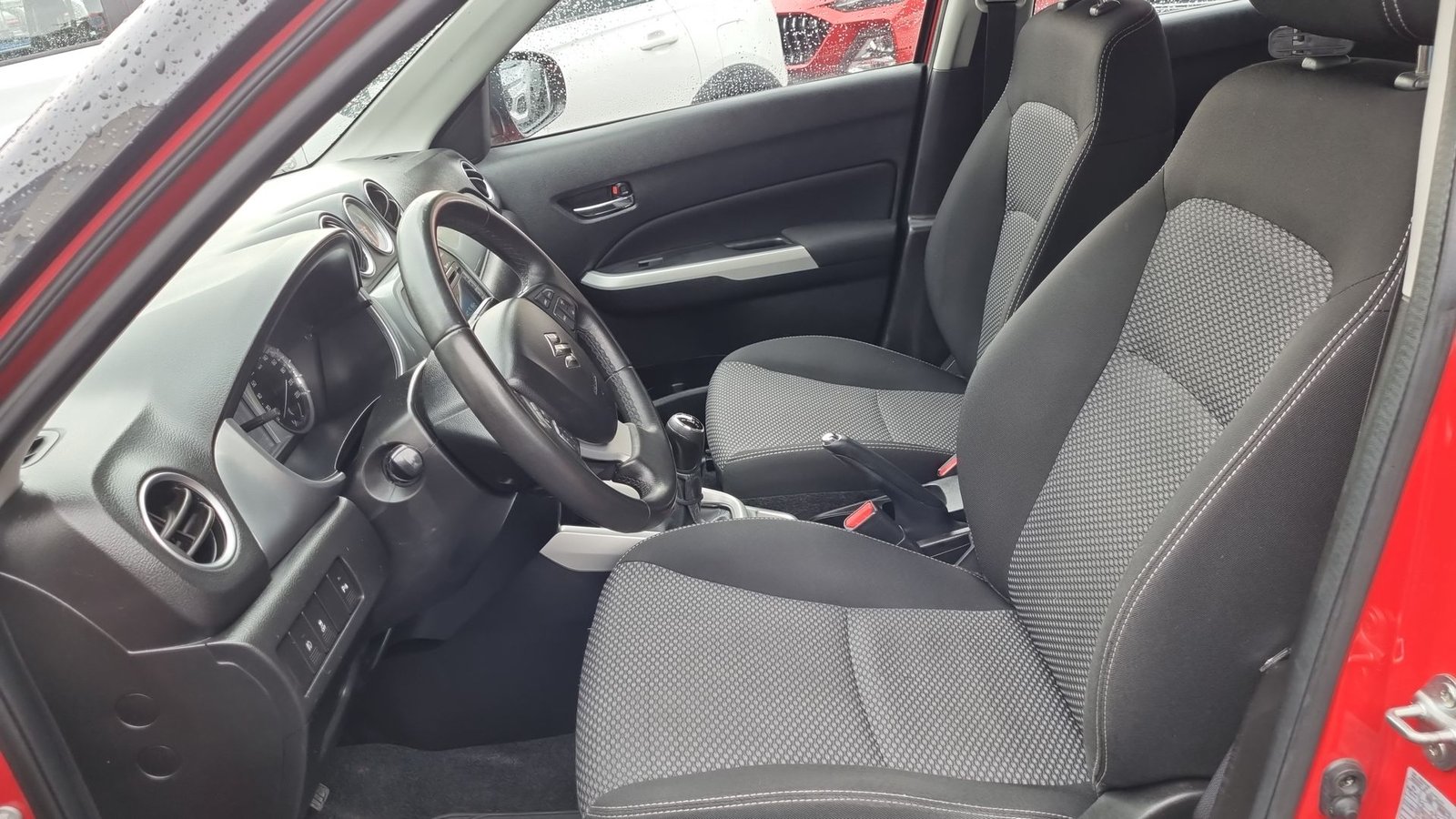 Suzuki VITARA GLS 1.6 2016 - Imagen 19 de 20