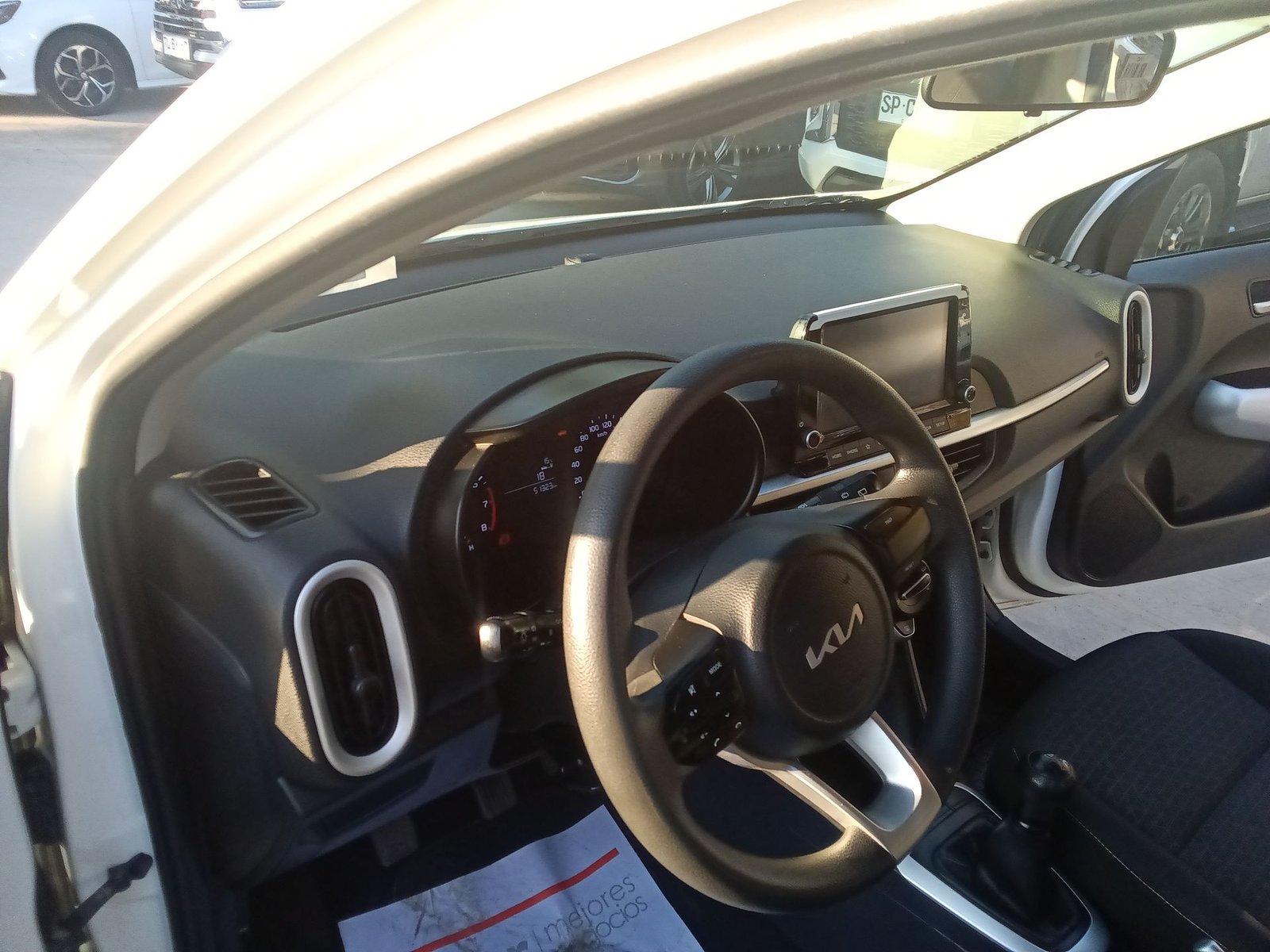 Kia MORNING MPI 1.2 2023 - Imagen 10 de 20