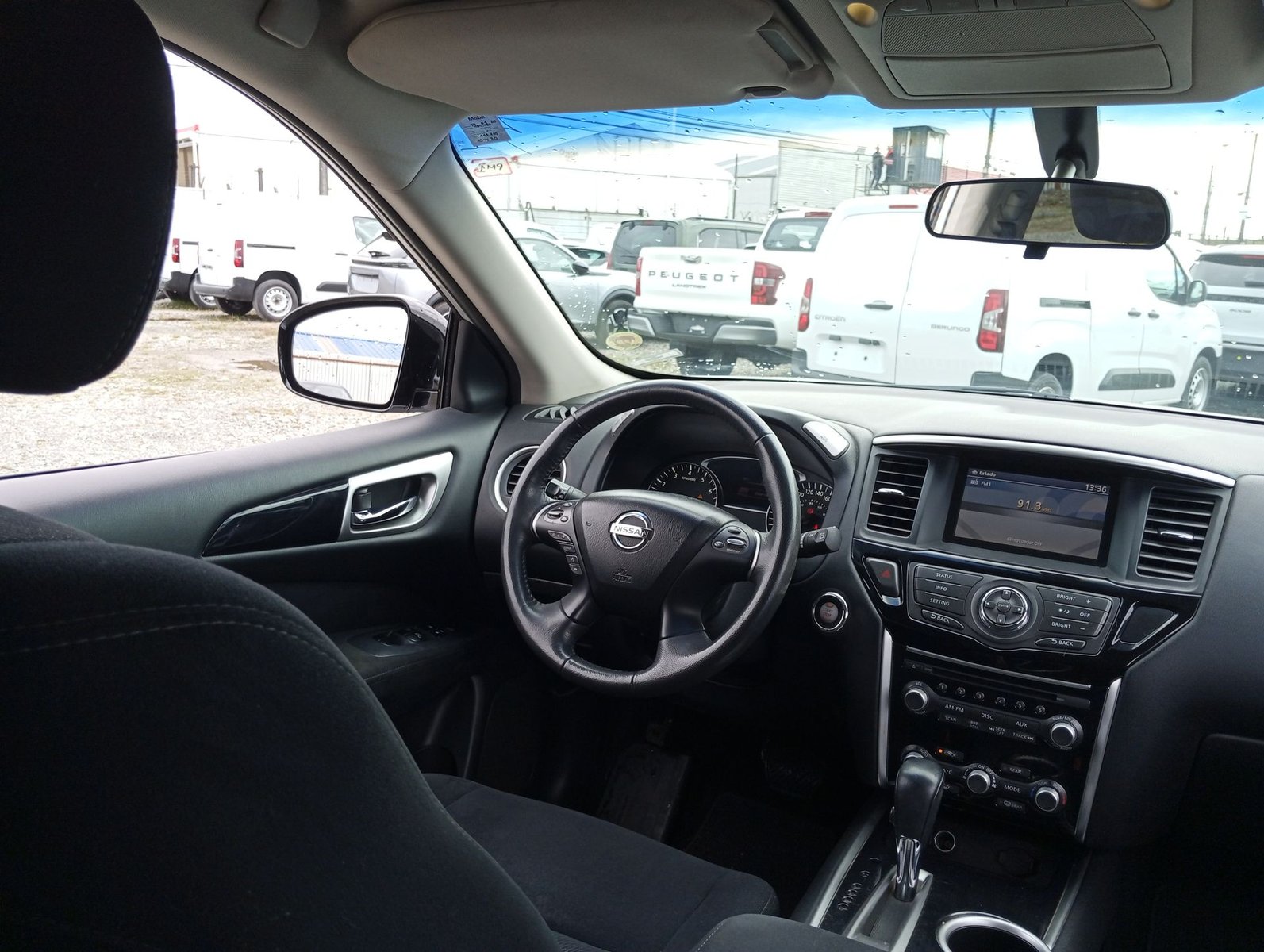 Nissan PATHFINDER SENSE 3.5 AUT 2016 - Imagen 13 de 20